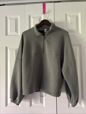 Balance Collection Gray Half-Zip Textured Pullover